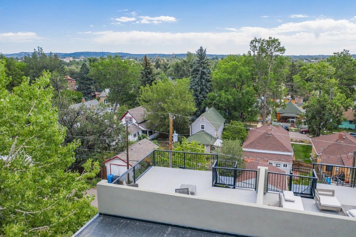 4Bd Home W Rooftop Patio Fire Pit & Mountain Views Colorado Springs Exterior photo